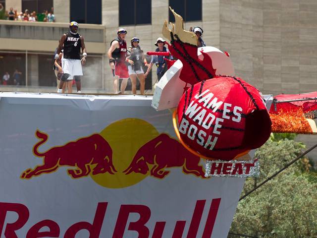 Red Bull Flugtag Miami "Three Kings"