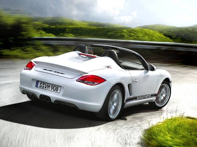 This new mid-engine Porsche is agile, powerful, open and efficient