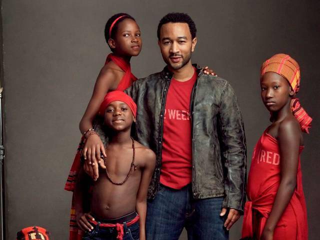 John Legend in Gap's (2 WEEKS) T-shirt campaign