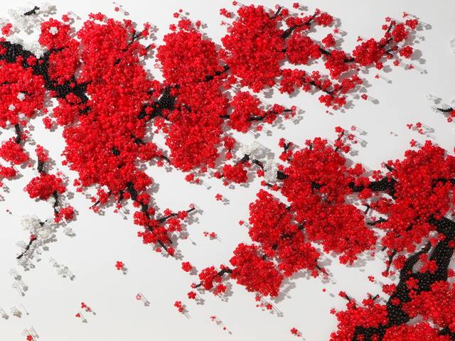 Ran Hwang is best-known for creating intricate, large-scale wall installations with exquisite materials