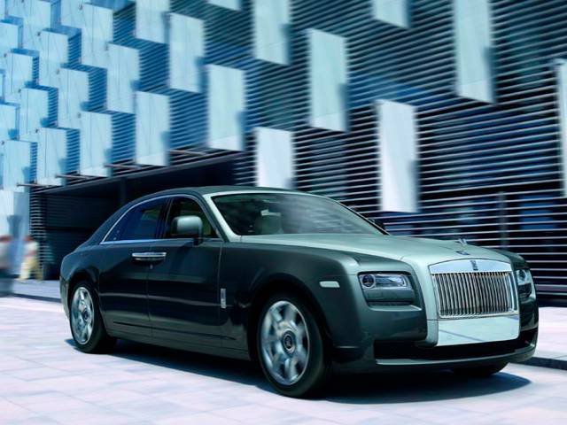 The smaller Rolls, the RR4, rides on a bespoke unitary chassis