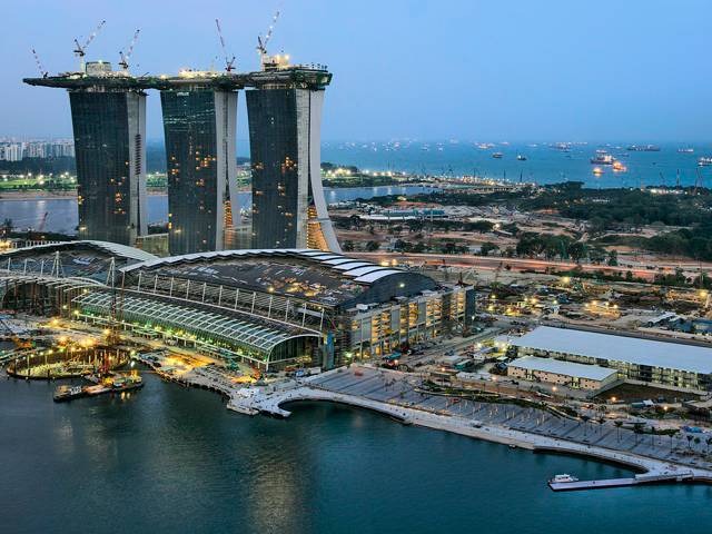 Marina Bay Sands Opens on April 27, 2010 | Credit: <a href="http://www.flickr.com/photos/adforce1/4447529399/">flickr/adforce</a>