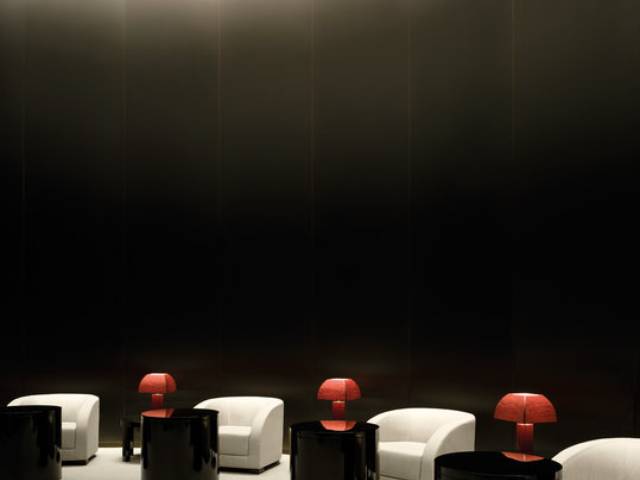 Armani Hotel Dubai occupies floors concourse to 8 and levels 38 /39 of Burj Khalifa