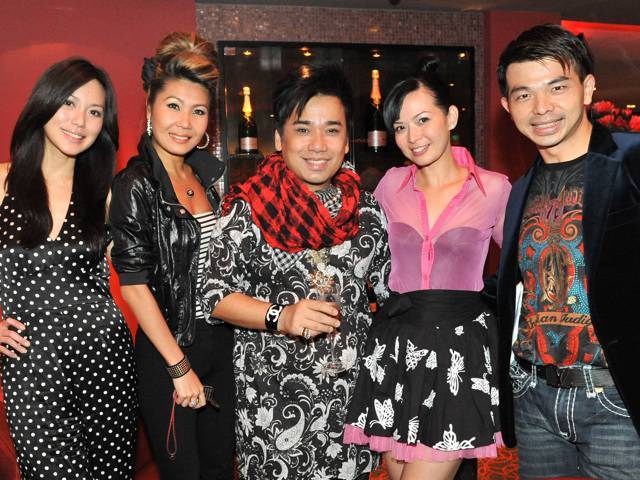 Moët & Chandon kicked off the night with a movie preview at Golden Village VivoCity