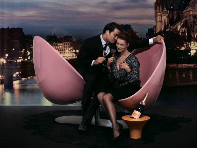 Veuve Clicquot Loveseat by Karim RASHID