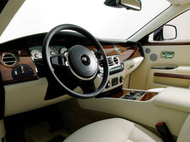 The smaller Rolls, the RR4, rides on a bespoke unitary chassis