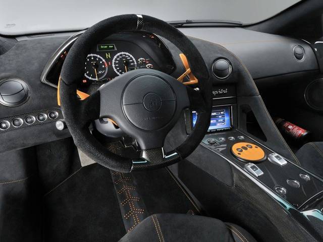 Lamborghini at the 2010 Beijing Auto Show its China Limited Edition Murciélago LP 670-4 SuperVeloce
