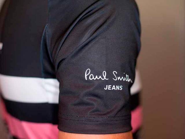 Paul Smith Jeans had joined the cycling team as an official sponsor since July 2009