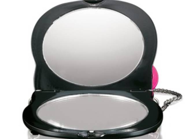 M.A.C. Hello Kitty purse mirror (opened)