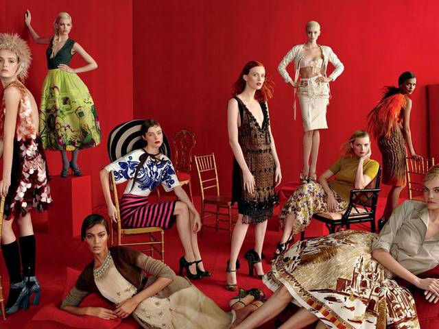 Exploring the striking affinities between Schiaparelli and Prada; 2 Italian designers from different eras | Photo: Steven Meisel