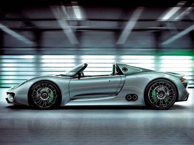 A high-performance mid-engined concept sports car with ultra-efficient, low-emission drive technology