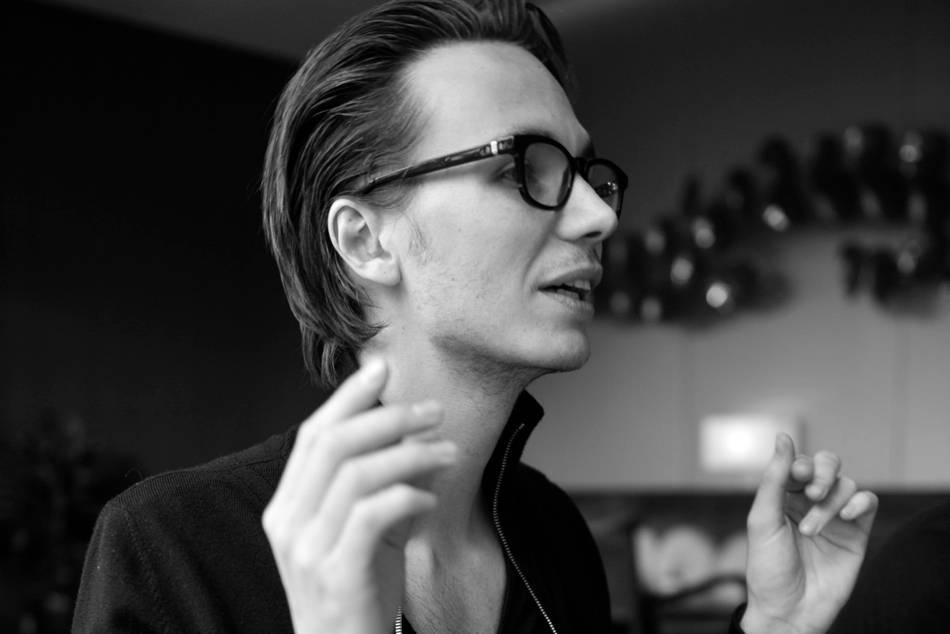 Maxime Simoens is the founder of his own Couture label as well as the new Creative Director of fashion label Leonard