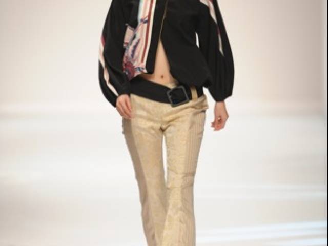Designer Jeone
