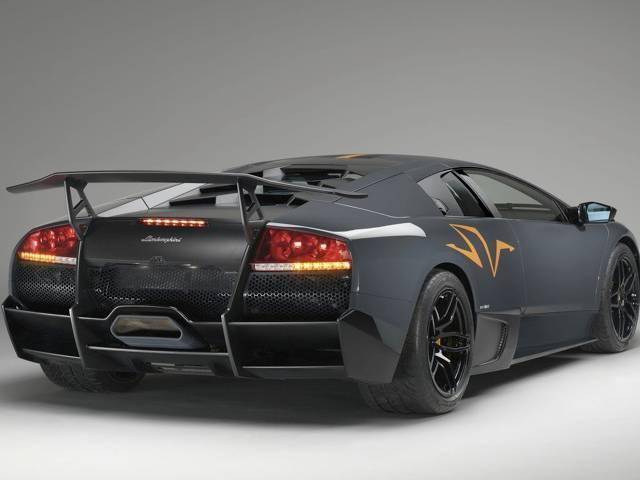 Lamborghini at the 2010 Beijing Auto Show its China Limited Edition Murciélago LP 670-4 SuperVeloce